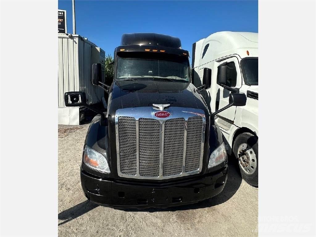 Peterbilt 579 Тягачі