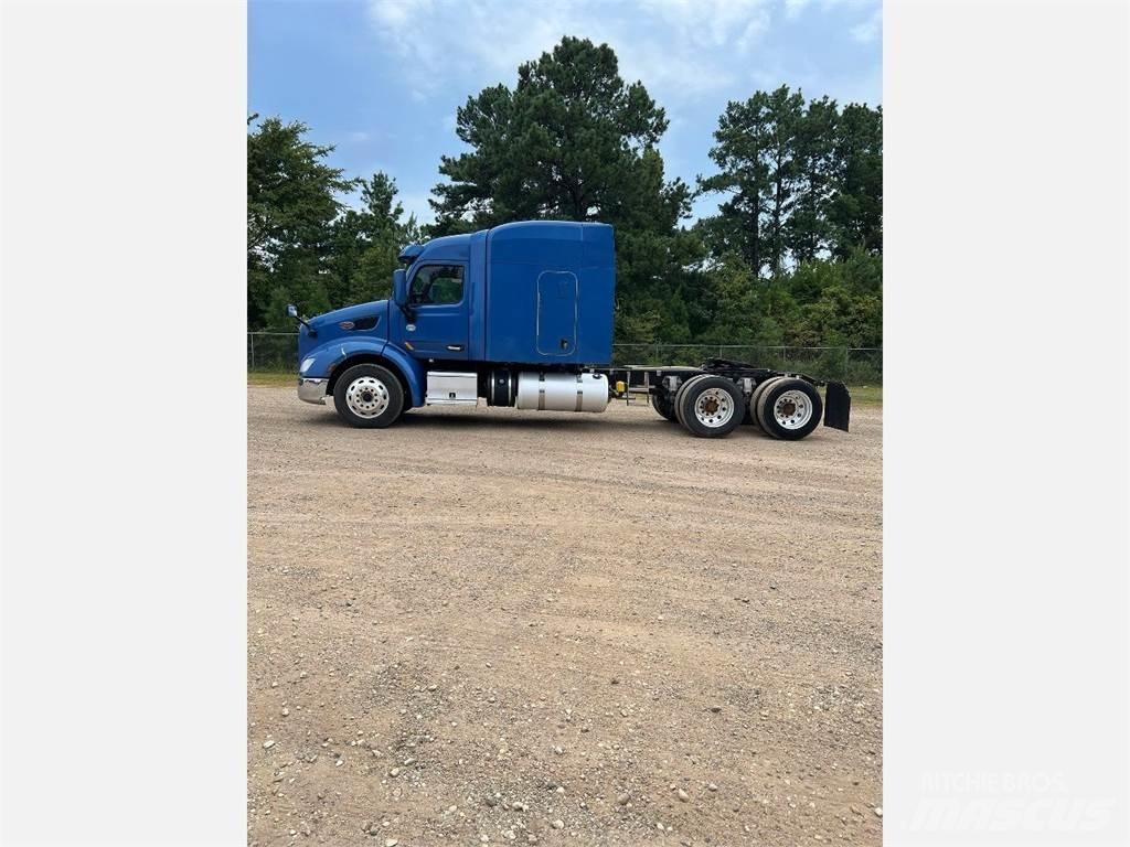 Peterbilt 579 Тягачі