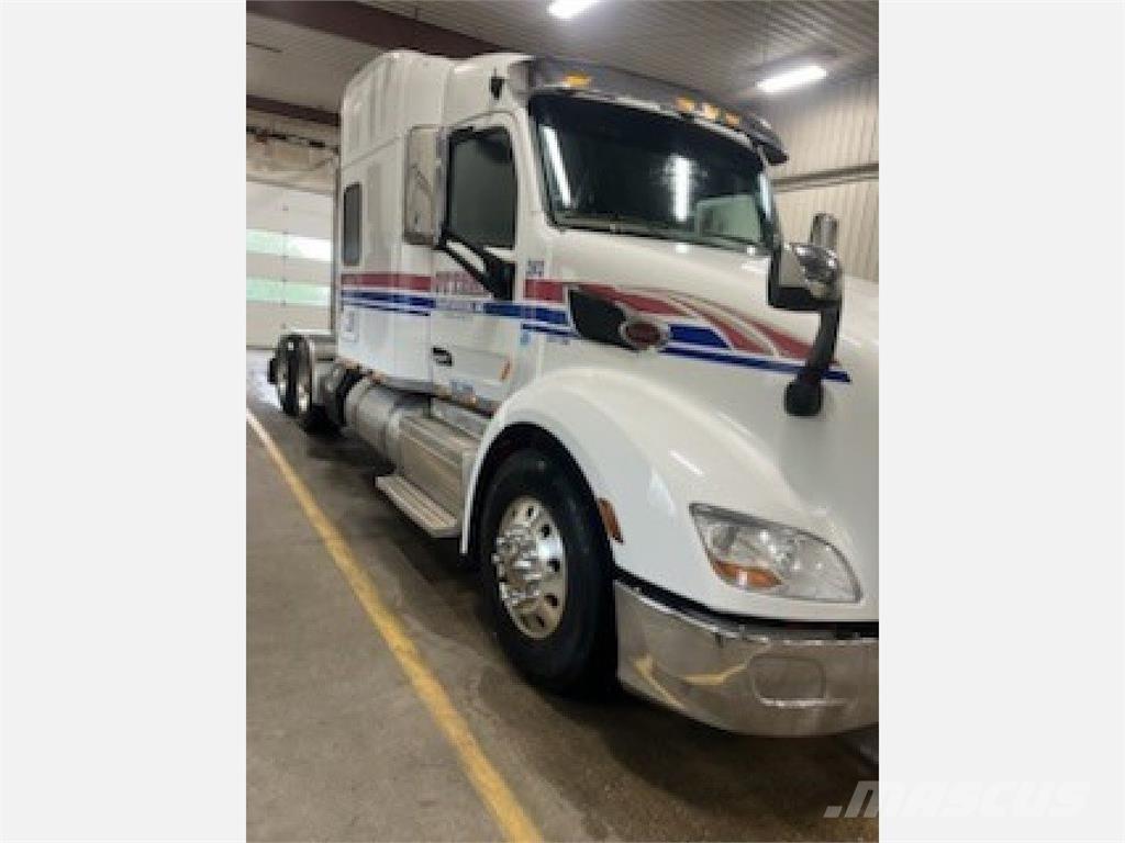 Peterbilt 579 Тягачі