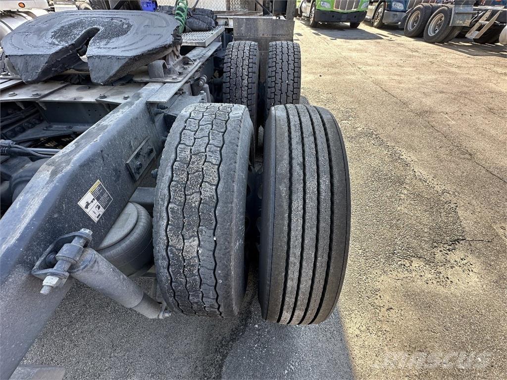 Peterbilt 579 Тягачі