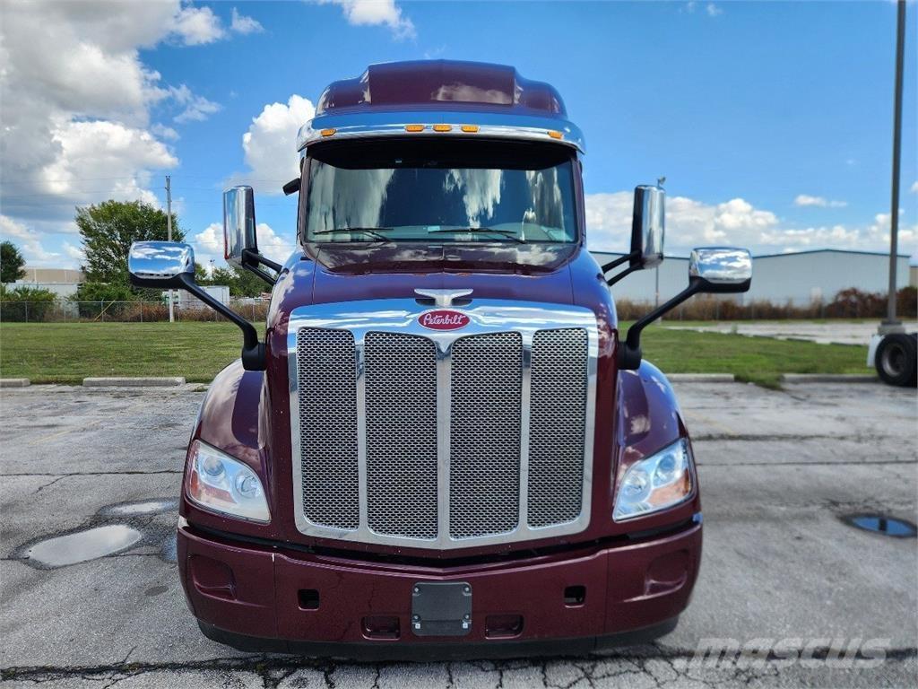 Peterbilt 579 Тягачі