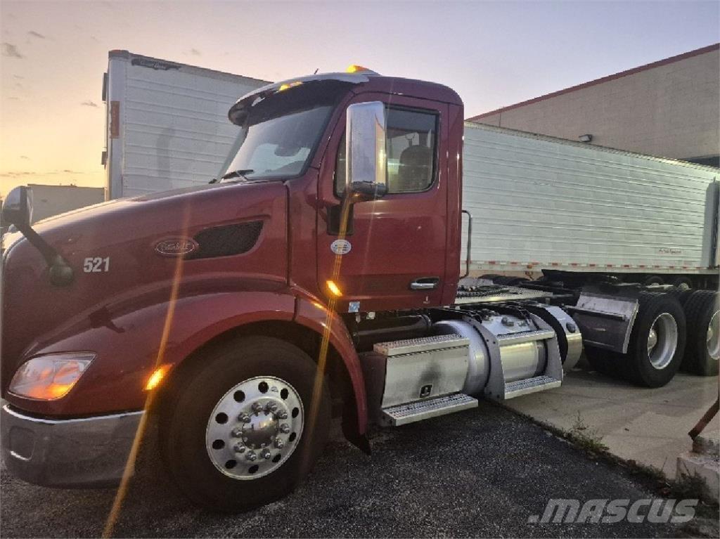 Peterbilt 579 Тягачі