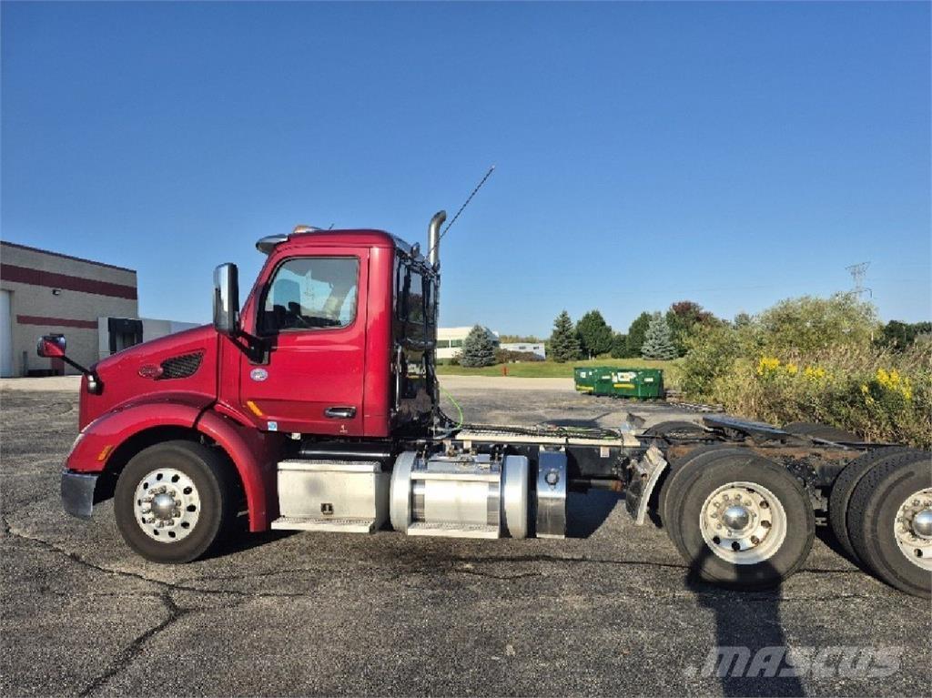 Peterbilt 579 Тягачі