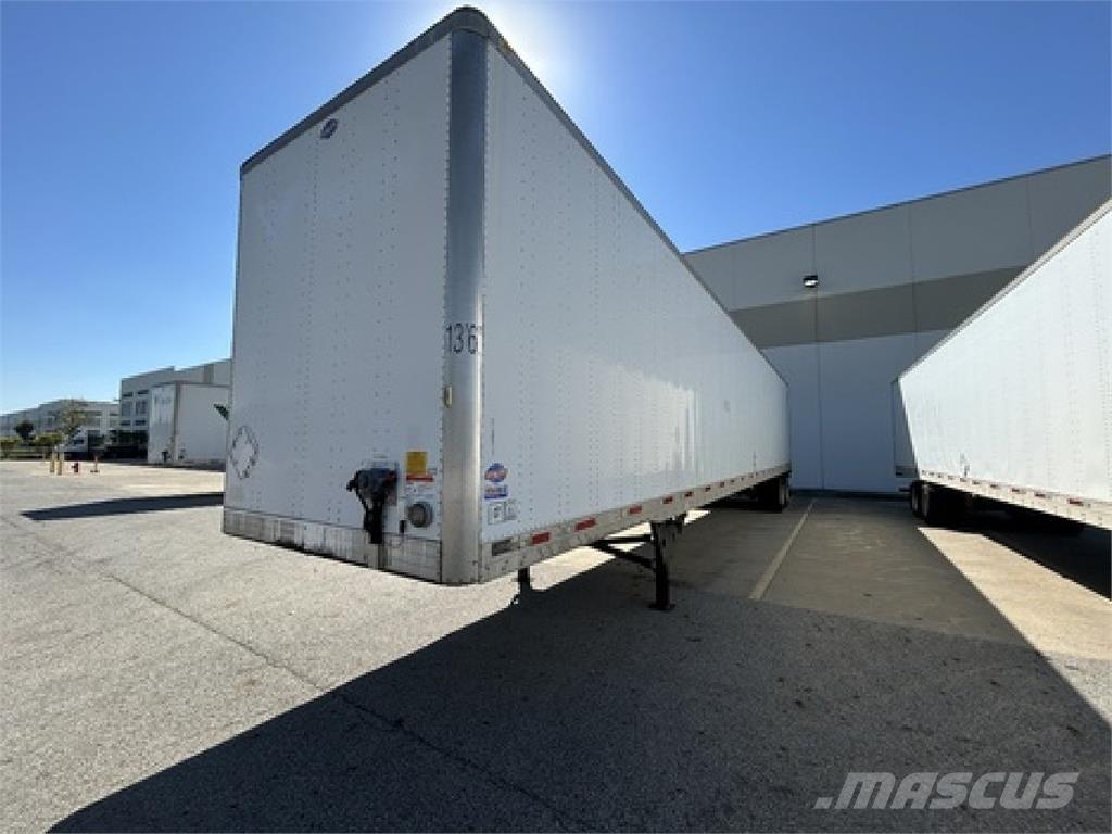 Utility VS2DX 53' Причепи-фургони