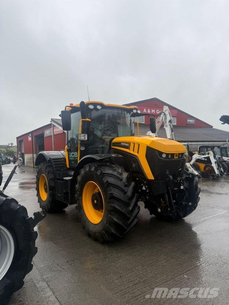 JCB Fastrac 4220 Трактори