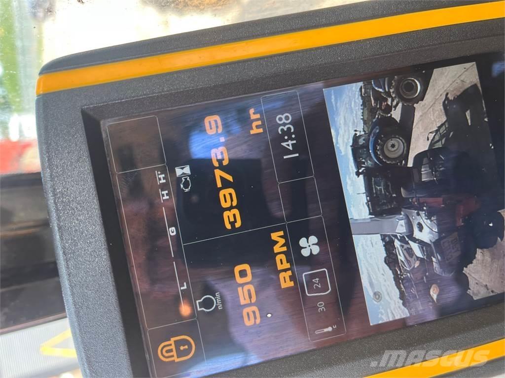 JCB JS130 LC Гусеничні екскаватори