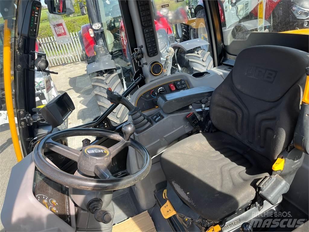JCB TM320S Телескопічні навантажувачі