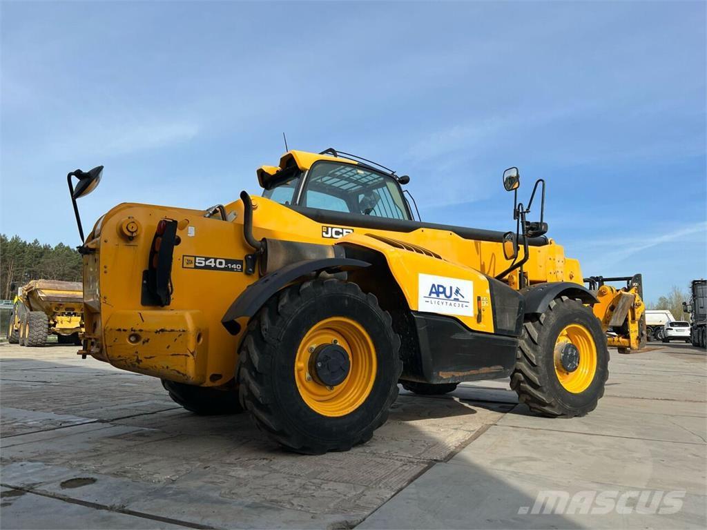 JCB 540-140 Телескопічні навантажувачі