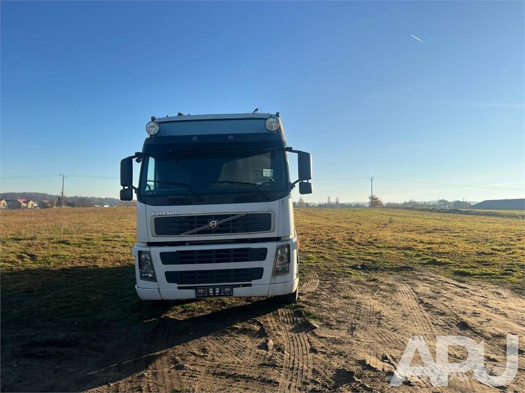Volvo FM12 Вантажівки-платформи/бокове розвантаження