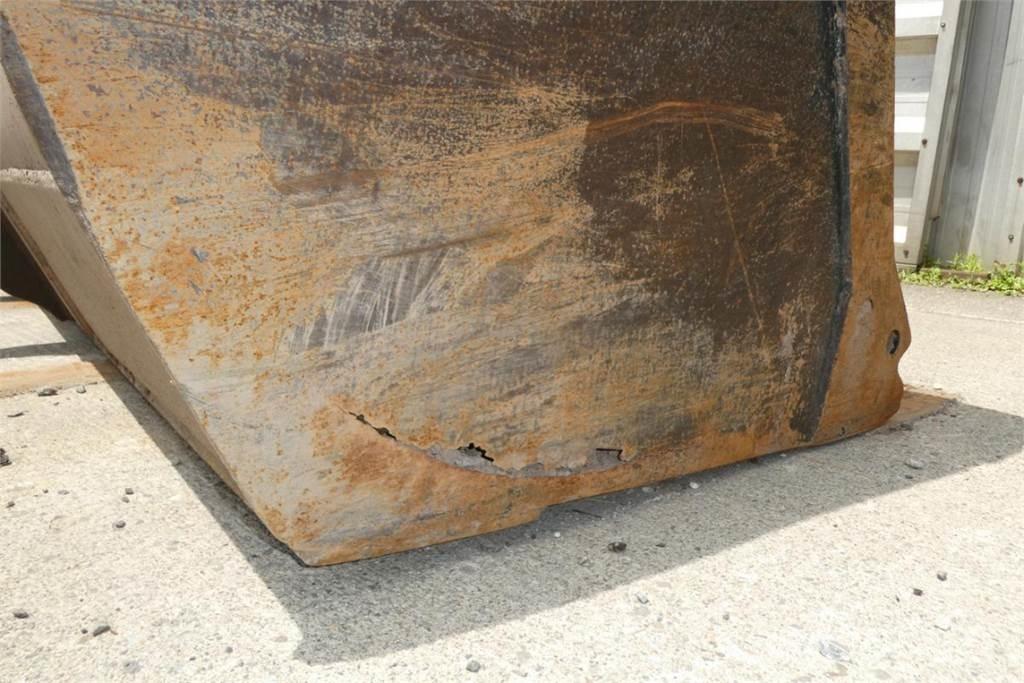 CAT 930G Фронтальні навантажувачі