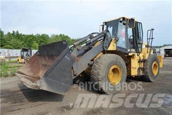 CAT IT62G Фронтальні навантажувачі