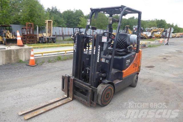 Doosan GC25P-5 Інше