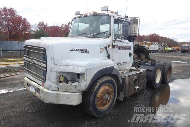 Ford L9000 Шасі з кабіною