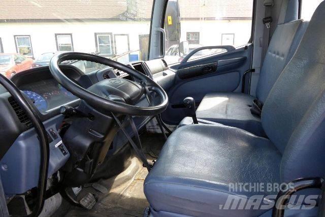 Hino NB165 Шасі з кабіною