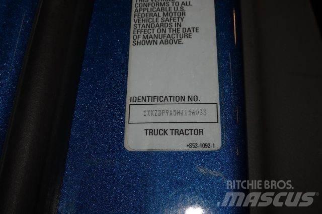Kenworth T880 Шасі з кабіною