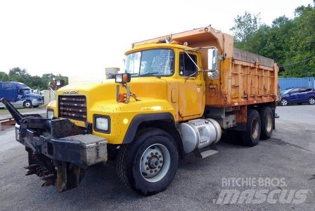 Mack RD688S Самоскиди