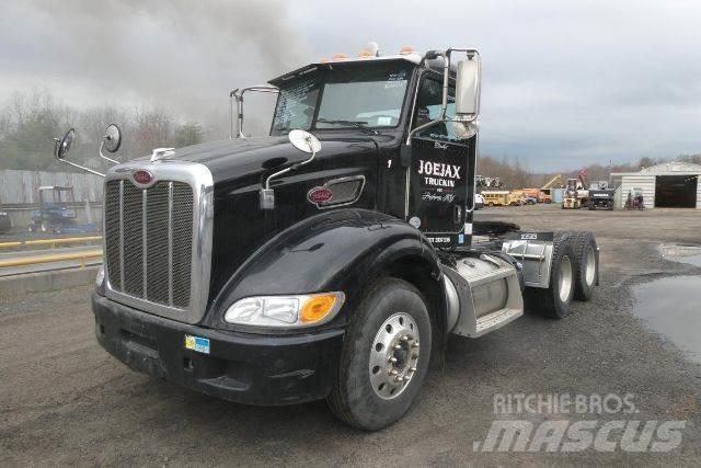 Peterbilt 384 Шасі з кабіною