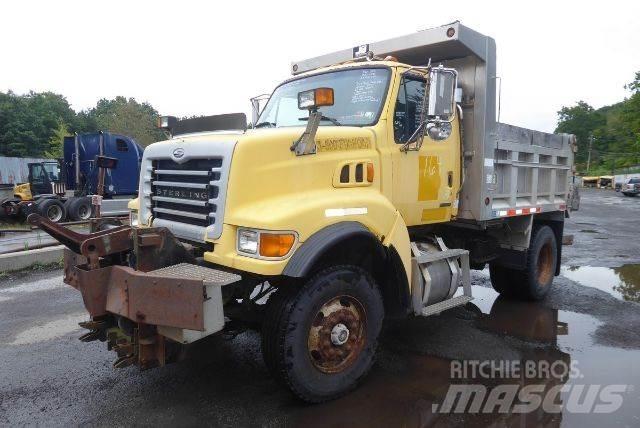 Sterling L8500 Самоскиди