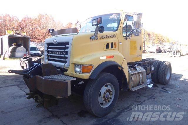 Sterling L8500 Шасі з кабіною