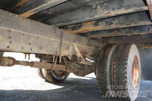 UD 1100 Фургони