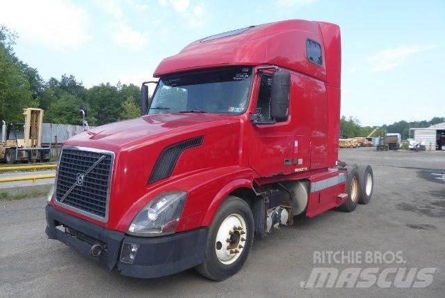 Volvo VNL64T Тягачі