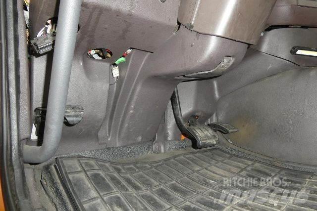 Volvo VNM64T Шасі з кабіною