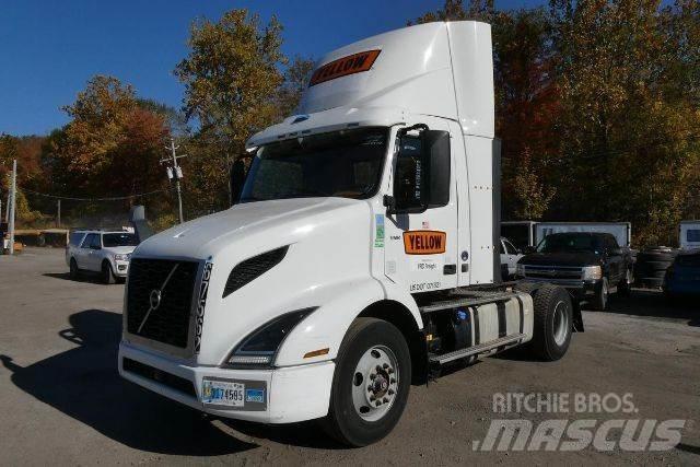 Volvo VNR Шасі з кабіною
