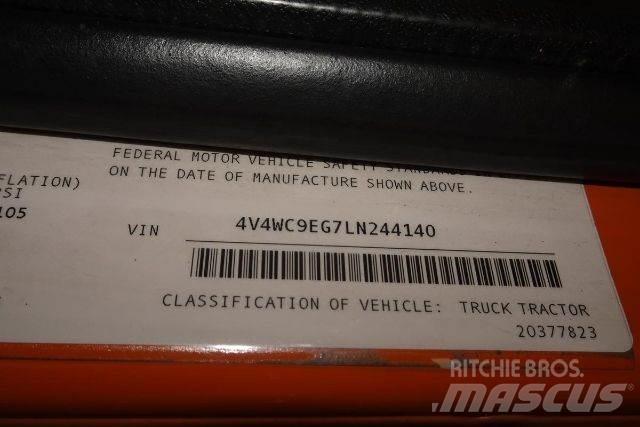 Volvo VNR64T300 Шасі з кабіною