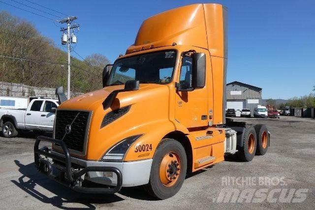 Volvo VNR64T300 Шасі з кабіною