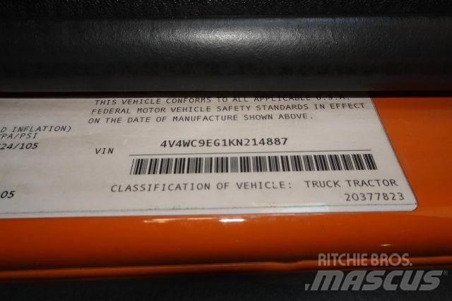 Volvo VNR64T300 Шасі з кабіною