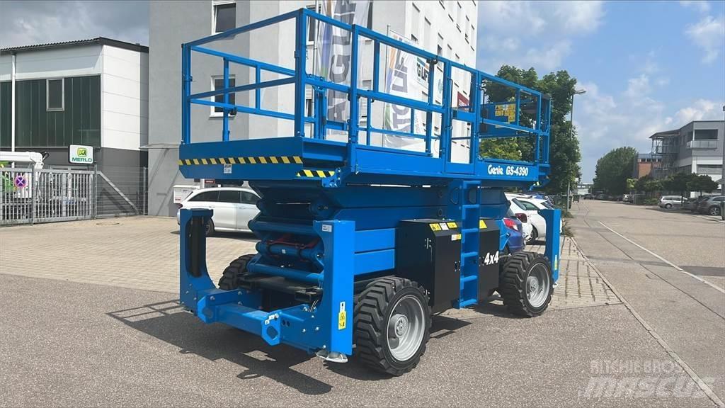Genie GS-4390RT Підйомники-ножиці
