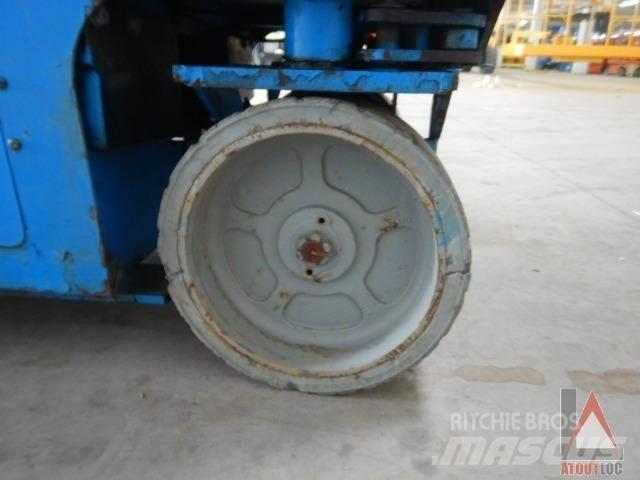 Genie GS-2032 Колінчаті підйомники