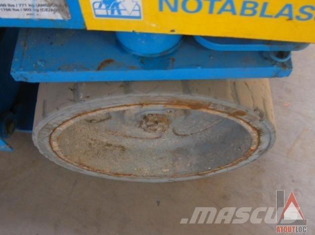 Genie GS-2032 Колінчаті підйомники