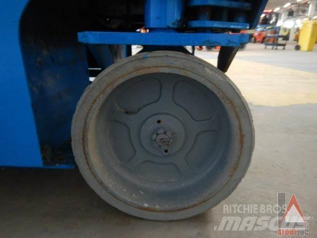 Genie GS-2046 Колінчаті підйомники