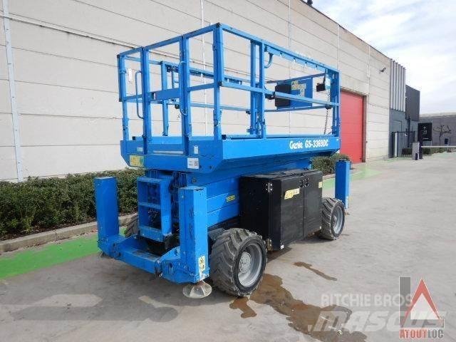 Genie GS-3369DC Колінчаті підйомники