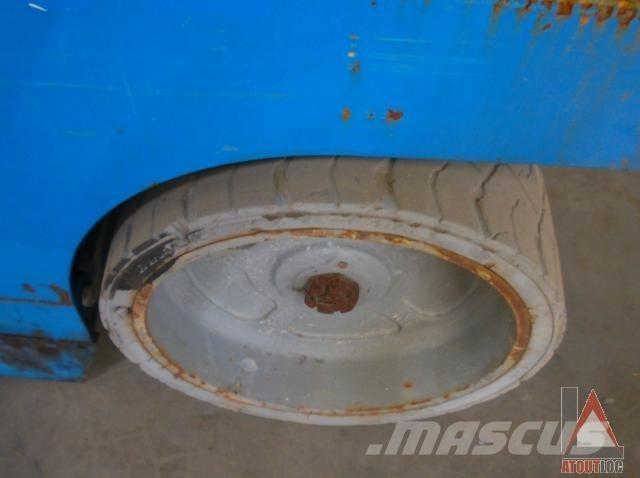 Genie GS-4047 Колінчаті підйомники