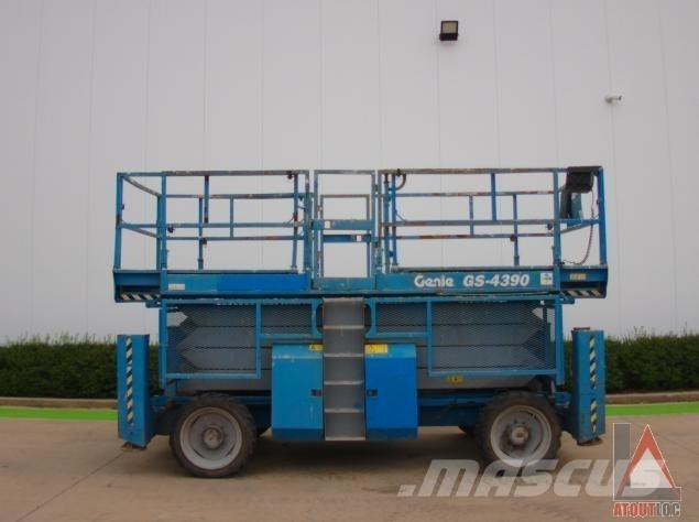 Genie GS-4390RT Колінчаті підйомники