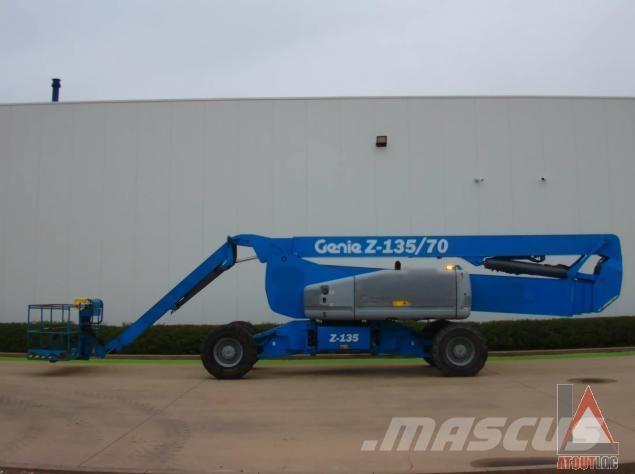 Genie Z-135/70 Колінчаті підйомники