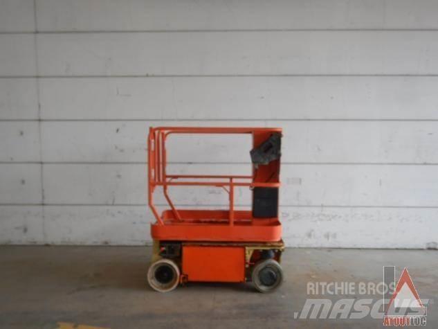 JLG 1230ES Колінчаті підйомники
