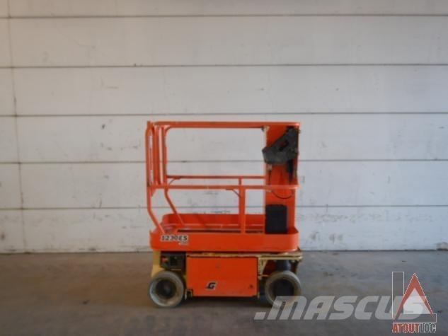 JLG 1230ES Колінчаті підйомники