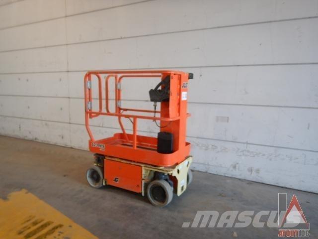 JLG 1230ES Колінчаті підйомники