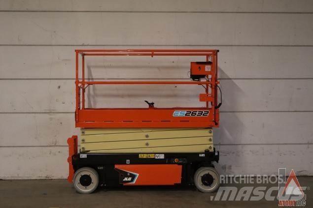 JLG 2632ES Колінчаті підйомники