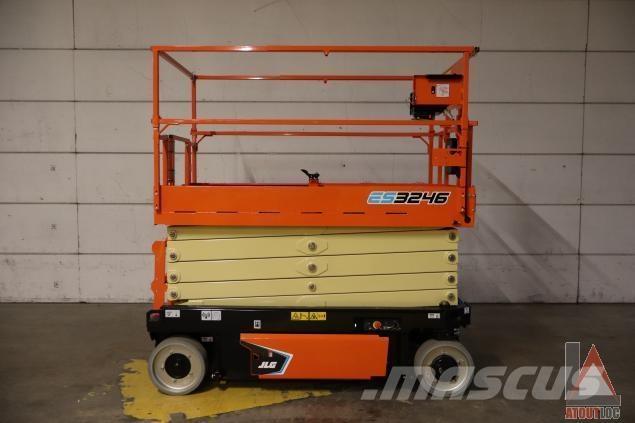 JLG ES3246 Колінчаті підйомники