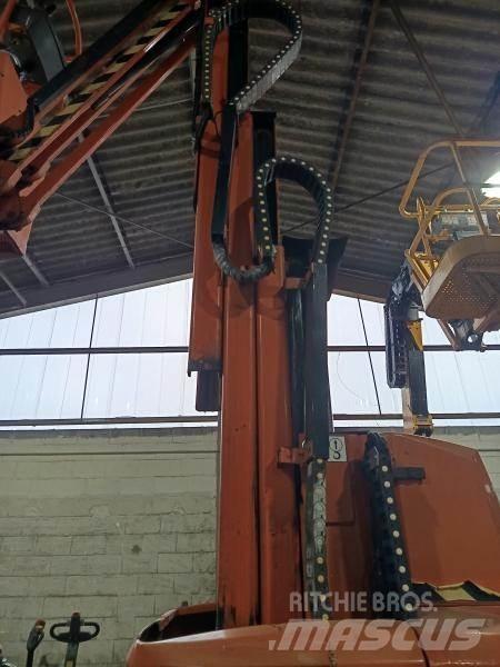 JLG TOUCAN 1010 Колінчаті підйомники