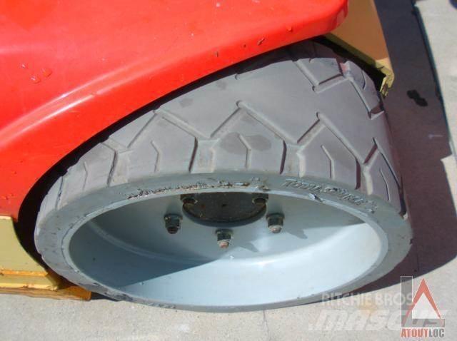 JLG TOUCAN 12E+ Колінчаті підйомники
