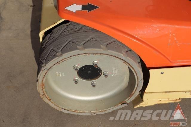 JLG TOUCAN 12E + Колінчаті підйомники
