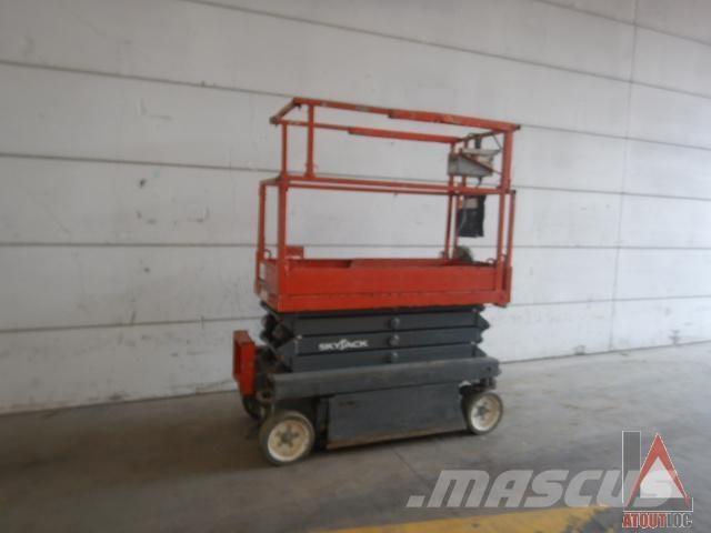 SkyJack SJ3219 Колінчаті підйомники