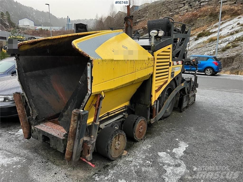 Bomag BF 300P Асфальтовкладачі