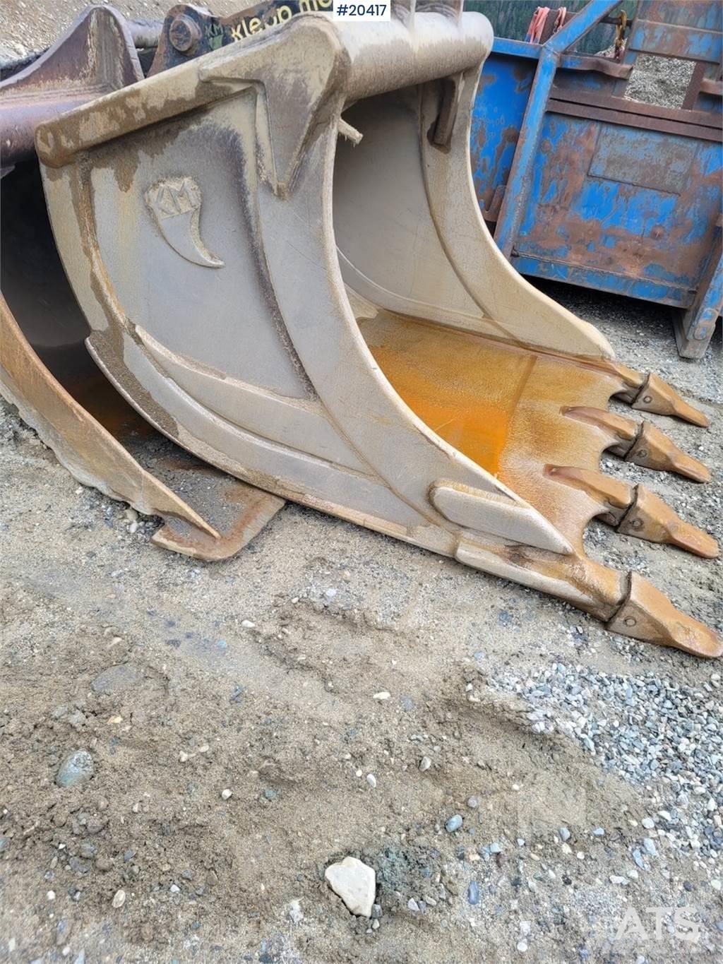 CAT 330F Гусеничні екскаватори