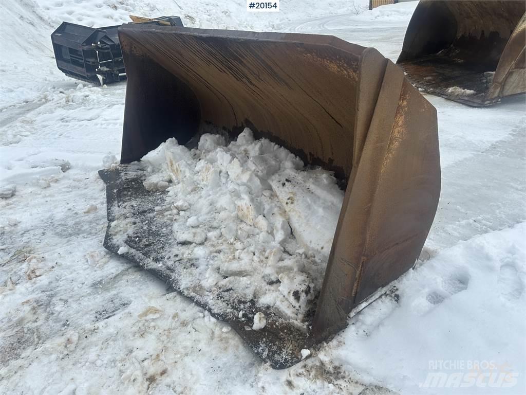 CAT 950G Фронтальні навантажувачі